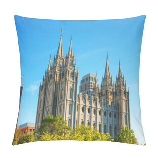 Personality  Mormons Temple In Salt Lake City Pillow Covers