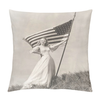 Personality   Woman Holding American Flag Pillow Covers