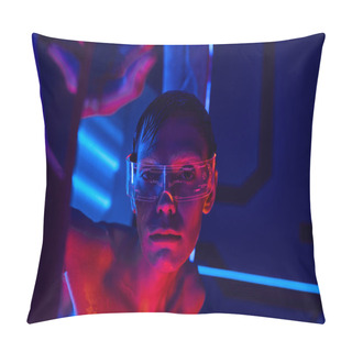 Personality  Scientific Breakthrough, Alien In Goggles Looking At Camera Near High-tech Device In Science Center Pillow Covers