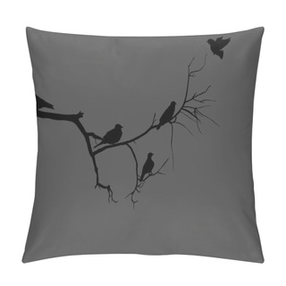 Personality  Birds Sitting On Dead Tree Branch Pillow Covers