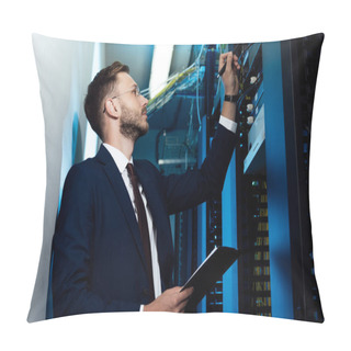 Personality  Side View Of Bearded Businessman In Glasses Holding Pen And Clipboard While Looking At Server Rack  Pillow Covers