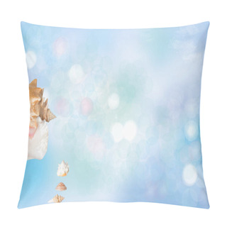 Personality  Summer Holiday Background. Closeup Of Sea Shells On A Beautiful  Pillow Covers