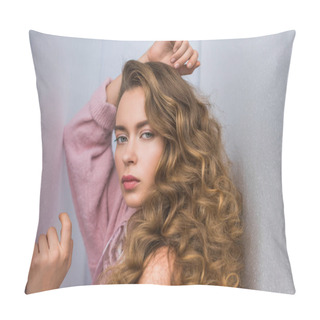 Personality  Fashionable Woman With Curly Hair Posing For Fashion Shoot Between Gray Walls Pillow Covers