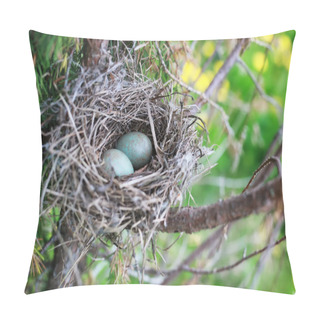 Personality  Bird Nest In Nature Pillow Covers