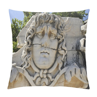 Personality  Didyma Apollon Temple Pillow Covers
