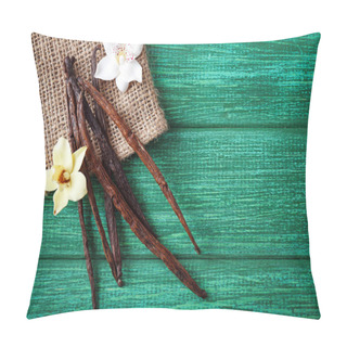 Personality  Vanilla Sticks And Flowers On Wooden Background Pillow Covers