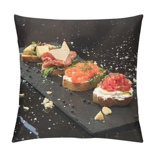 Personality  Set Of Four Bruschettas (camembert, Tomatoes, Salmon, Jamon) Served On A Black Marble Table Pillow Covers