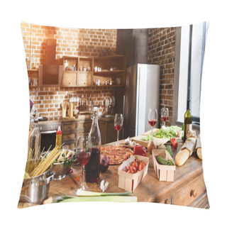 Personality  Pizza, Wine And Vegetables Ready For Party Pillow Covers
