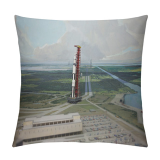 Personality  Rocket Start Base Pillow Covers