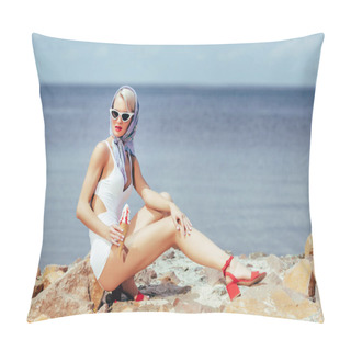 Personality  Young Stylish Woman In Vintage Swimsuit Holding Ice Cream And Posing On Rocky Beach Pillow Covers