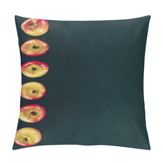 Personality  Top View Of Arranged Fresh Apples Isolated On Black Pillow Covers