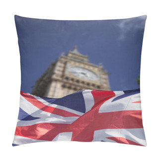 Personality  United Kingdom And European Union Flags Combined For The 2016 Referendum - Westminster And Big Ben In The Bckground Pillow Covers