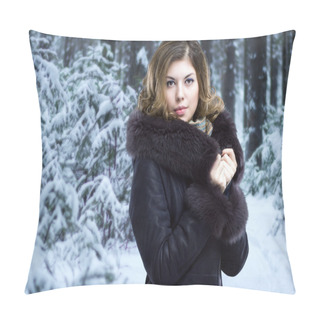 Personality  Woman In Sheepskin Coat Pillow Covers