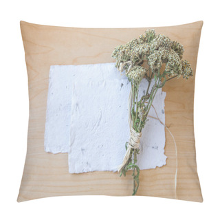 Personality  Background With Little Milfoil Flowers Pillow Covers