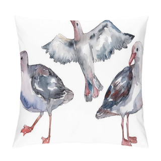 Personality  Sky Bird Seagull In A Wildlife. Wild Freedom, Bird With A Flying Wings. Watercolor Background Illustration Set. Watercolour Drawing Fashion Aquarelle Isolated. Isolated Gull Illustration Element. Pillow Covers