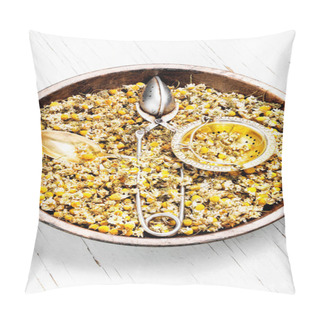 Personality  Dried Chamomile Flowers For Herbal Tea.Medicinal Herbs. Pillow Covers