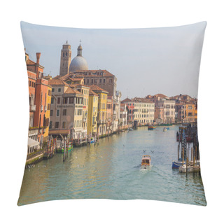 Personality  Buildings Along The Grand Canal In Venice Pillow Covers
