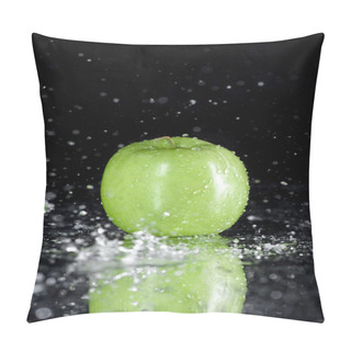Personality  Green Apple With Drops  Pillow Covers