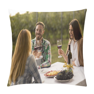 Personality  Group Of Young People Sitting By The Table And Drinking Red Wine In The Vineyard Pillow Covers