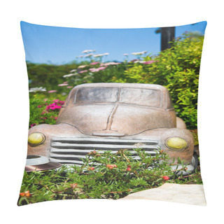 Personality  Truck In Flower Bed Pillow Covers