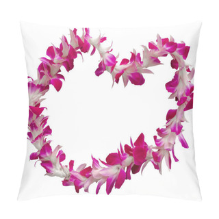 Personality  Hawaii Lei On A White Background Pillow Covers