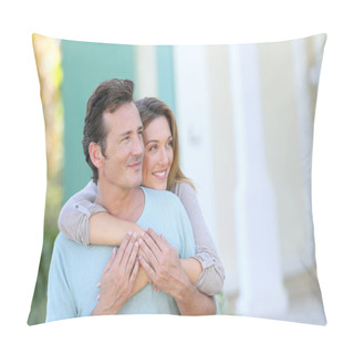Personality  Middle-aged Couple Embracing Pillow Covers
