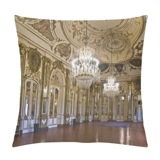 Personality  Hall Pillow Covers