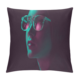 Personality  Stylish Woman In Sunglasses Pillow Covers
