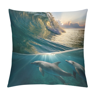 Personality  Hawaiian Beautiful Dolphins Pillow Covers