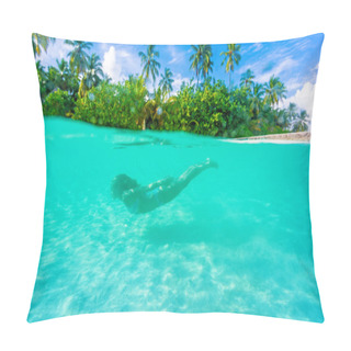 Personality  Female Diving Near Exotic Island Pillow Covers