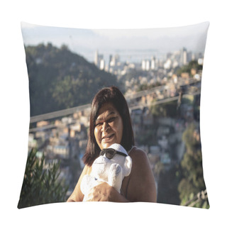 Personality  Woman With A Teddy Bear On Lap With The City In The Background Pillow Covers