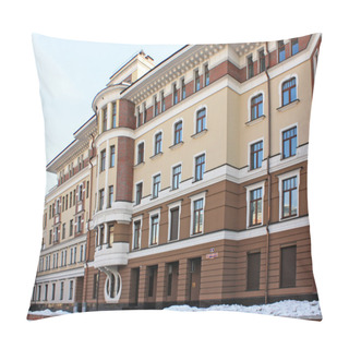 Personality  Facade Of A New Building Pillow Covers