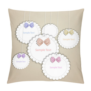 Personality  Set Of Vintage Frames With Lace And Bow Pillow Covers