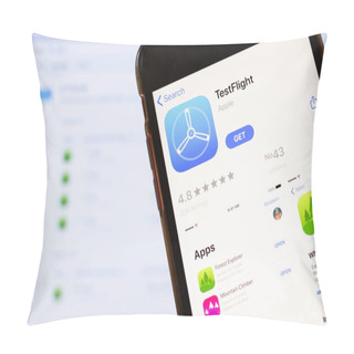 Personality  Los Angeles, California, USA - 24 March 2020: TestFlight App Logo On Phone Screen Close Up With Website On Background With Icon, Illustrative Editorial. Pillow Covers