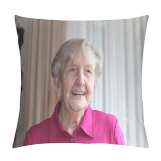 Personality  Smiling Grey-haired Old Lady Pillow Covers