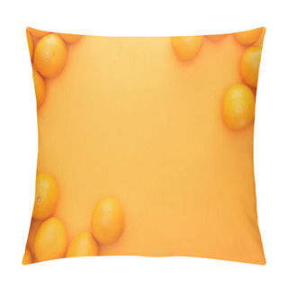 Personality  Top View Of Ripe Juicy Whole Oranges On Colorful Background Pillow Covers