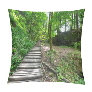 Personality  Wooden Path In Forest Pillow Covers
