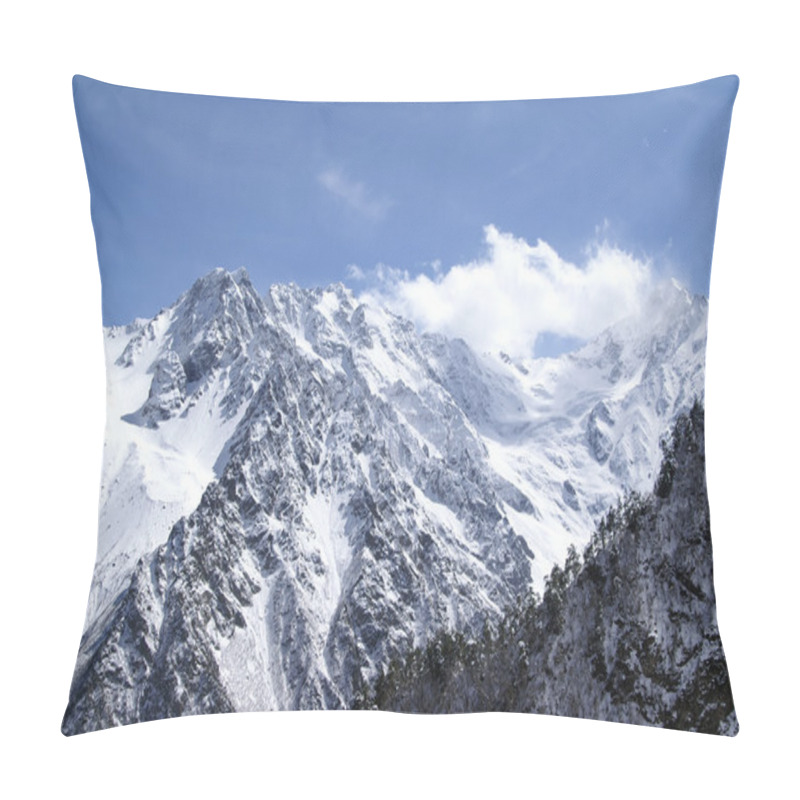 Personality  Mountains Covered With Snow And Ice Pillow Covers