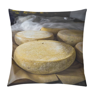 Personality  Cheese Rolls Pillow Covers