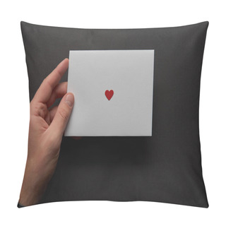 Personality  Cropped View Of Man Holding White Greeting Card With Red Heart Sign Isolated On Black Pillow Covers