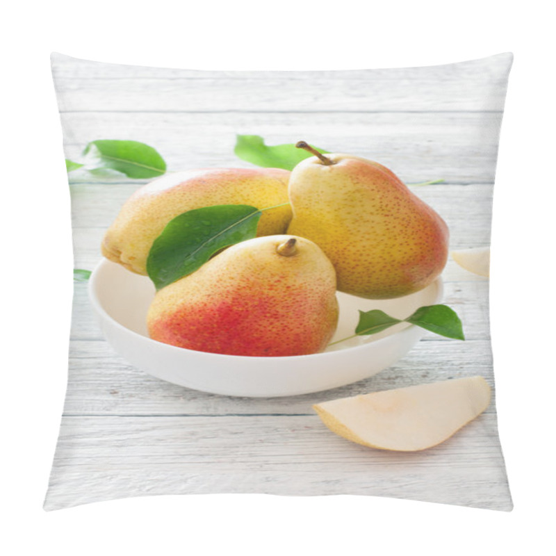 Personality  Ripe pears pillow covers
