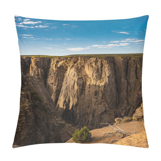 Personality  Vibrant Colors In The Sky And Canyon In Morning Light Over Black Canyon Of The Gunnison Pillow Covers