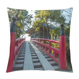 Personality  Matsushima Island With Red Bridge Pillow Covers