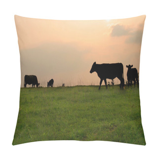 Personality  Silhouetter Of Cows Pillow Covers