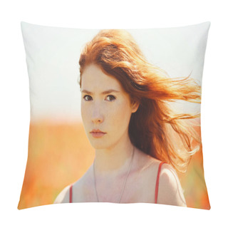 Personality  Beautiful Girl In Poppy Field Pillow Covers