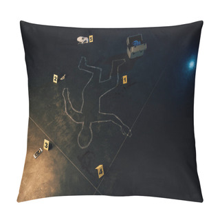 Personality  Chalk Outline, Smartphone, Dollar Banknote, Shoe, Investigation Kit And Evidence Markers At Crime Scene Pillow Covers