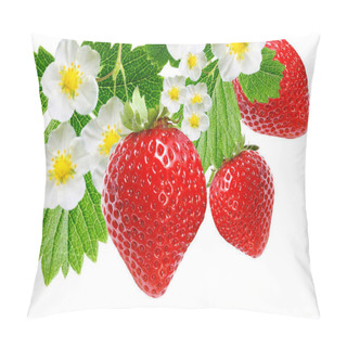Personality  BLOOMING STRAWBERRY PLANT WITCH BERRIES Pillow Covers