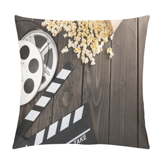 Personality  Popcorn And Movie Clapper Board Pillow Covers