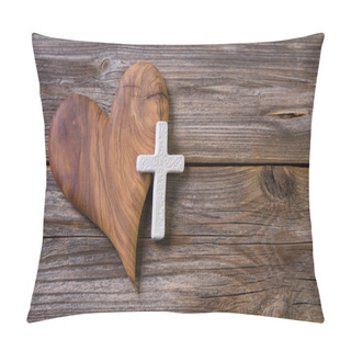Personality  Wooden Background With Olive Heart And White Cross For An Obitua Pillow Covers