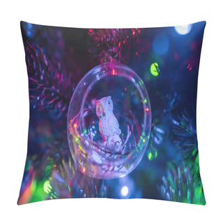 Personality  Russia. Saint-Petersburg. Christmas Tree Decoration Owl In A Glass Ball In The Light Of Garlands. Pillow Covers